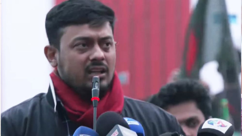 নতজানু পররাষ্ট্রনীতি দেখতে চাই না: নাসীরুদ্দিন পাটওয়ারী